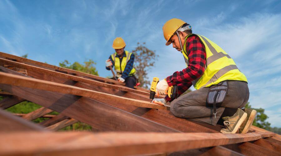 Professional gutter cleaning in Auxvasse, MO